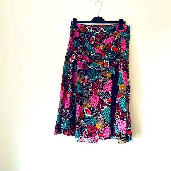 Farm Rio Mix Shell Skirt - Picture 3 of 11